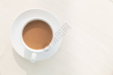 早晨木板清一杯咖啡白喝一杯黑色的图片