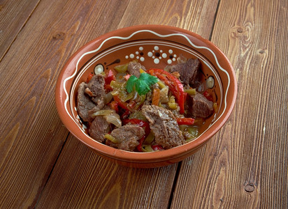布格拉玛厨房Mubilama乌兹别克菜羊肉和蔬饮食图片