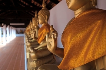 雕塑古老的泰国金佛像艺术教宗图片