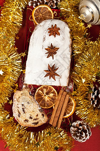 北欧典型的圣诞蛋糕来自北欧糖果金子庆典图片
