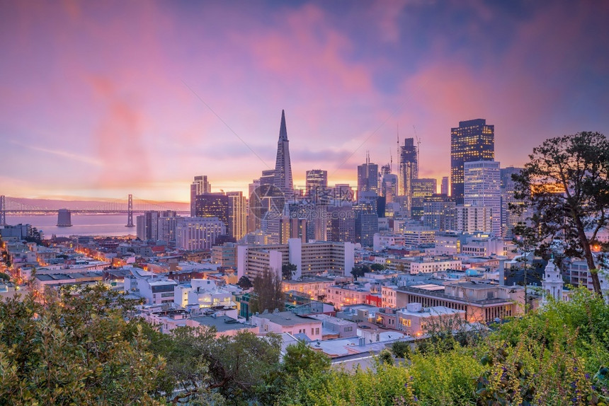 美国日落时旧金山市城市风光图片
