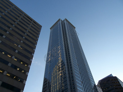 在费城设有许多办公室的摩天大楼宾夕法尼亚州中央建造高清图片