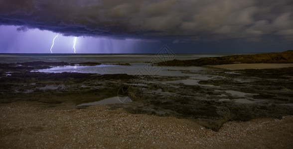 云天气夜间暴风雨电动部队自然图片