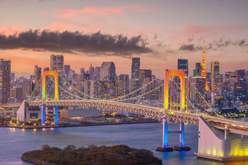 东京彩虹大桥日落风景图片