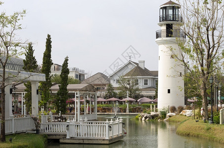 街道家拥有风景的住宅郊区Ponds和灯塔居住郊外屋图片