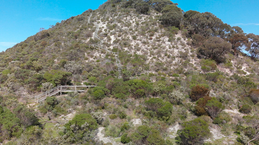 南澳大利亚远东山丘和Kangaroo岛农村的空中观察海景假期爬坡道图片