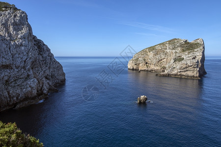 福拉达达地中海远景高清图片