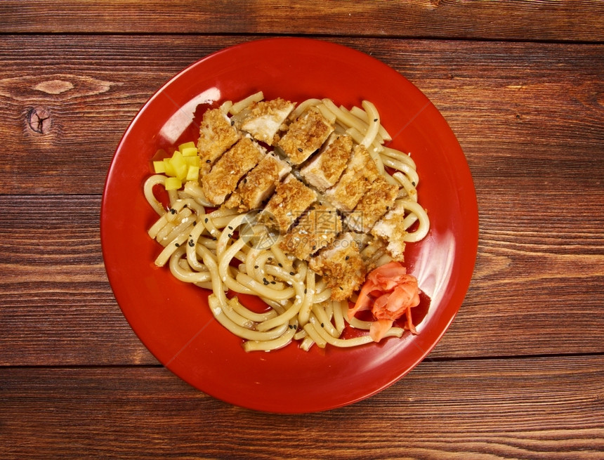 猪肉和沙巴配有日本菜食寒冷的午餐有机图片