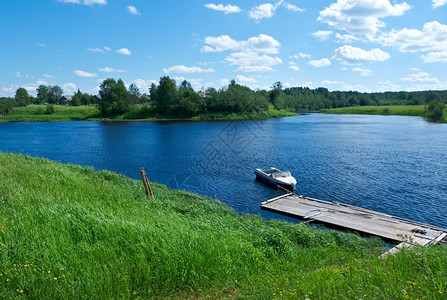 草地季节照片肯河谷俄罗斯阿尔汉格克地区高清图片