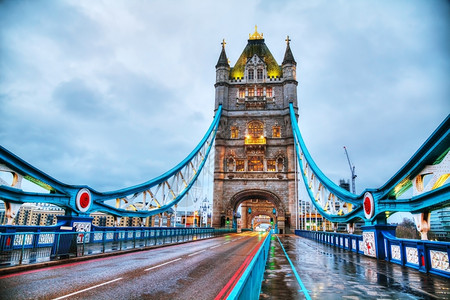 著名的运输伦敦铁塔桥早上在大不列颠吸引力图片