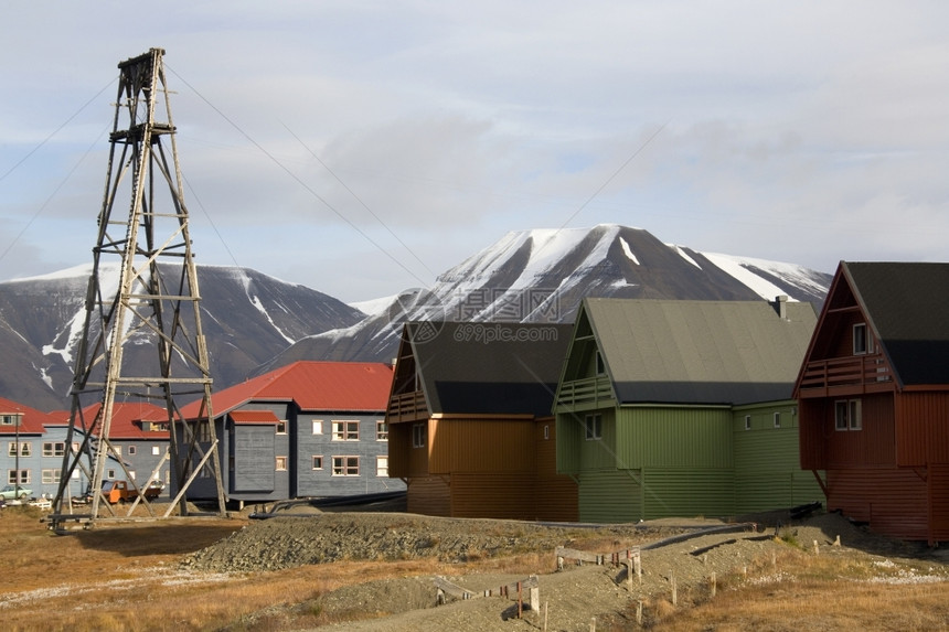 主要的艾伦旅游位于斯瓦尔巴群岛德主要屿Spitsbergen岛的长年比恩定居地位于北冰洋的rsquophighArctorsqu图片