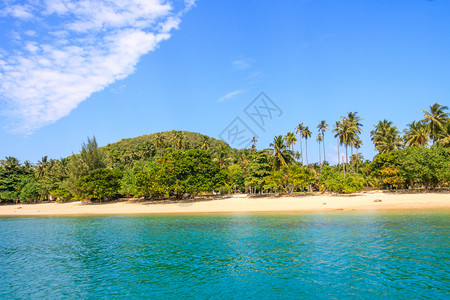 风景优美海滩泰国普吉KohRong热带岛屿天堂图片