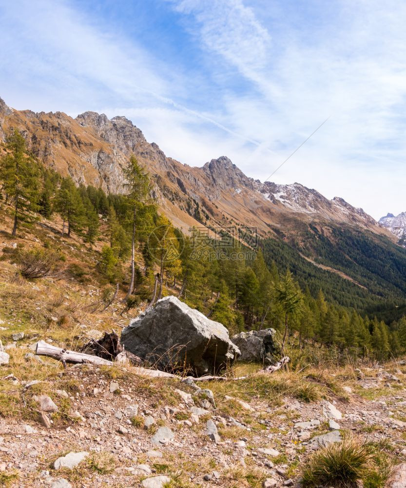 季节阿尔卑斯山脉意大利弗里阿尔卑斯山Friuli弗留利景观图片