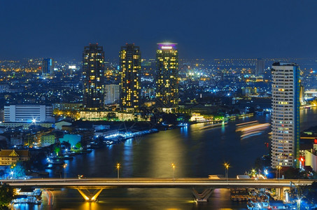 曼谷市中心现代建筑图片