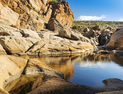 山农村有高悬崖的水洞澳大利亚人次数偏后门户14乡村的图片
