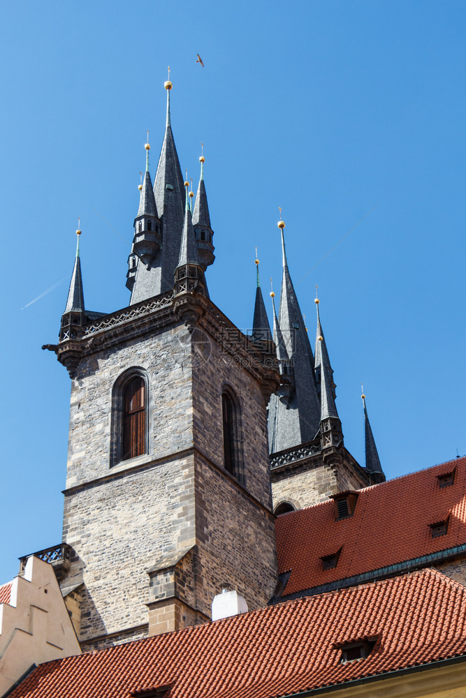 布拉格市中心Tyn教堂圣母的钟楼捷克语塔宗教的图片