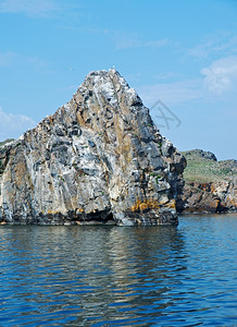 俄罗斯西伯利亚Baikal湖奥尔克洪岛亚洲人山图片