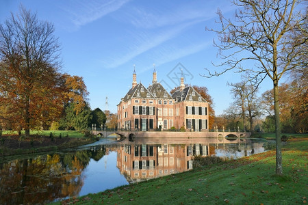 财富位于Duivenvoorde庄园的城堡严地标图片