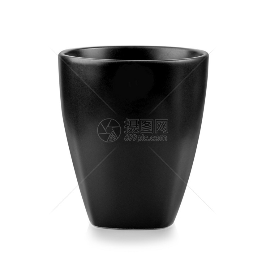 早餐食物空的白色背景上孤立的黑色陶瓷杯图片