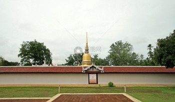 金色的圣殿佛教宗纪念碑老的废墟笏图片
