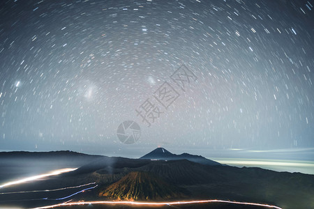 梅尔本腾格尔景观公园印度尼西亚东爪哇火山口的天文星足迹背景