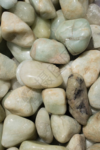 珠宝绿柱石蓝晶作为天然矿物岩标本的蓝贝里尔宝石图片