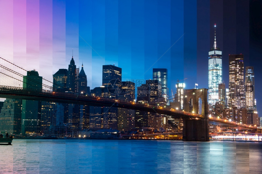 桥太棒了曼哈顿摩天大楼东河和布鲁克林桥的美国纽约市晚夜之景奇幻汇合地曼哈顿和布鲁克林桥晚情美景城市的水图片