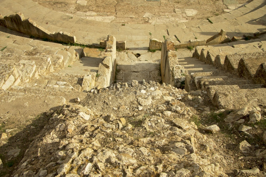 纪念碑旅行古老的两栖剧院楼下阶梯在突尼斯雷吉阿的布拉亚安提克罗马废墟和建筑历史图片
