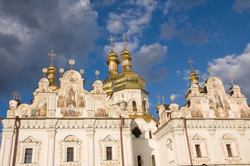 宗教的乌克兰基辅PecherskLavra修道院建筑学冲天炉图片