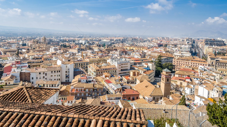 旅游西班牙南部安达卢西亚格拉纳市风景的城观屋顶镇图片