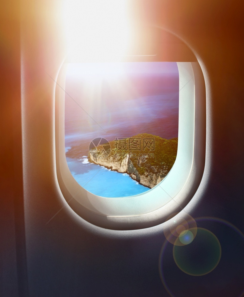 接近天窗堂岛度假的阳光景点喷气飞机窗口天空观望接近假日景点靠月光之地框架目的平线图片