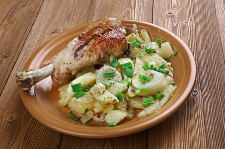 烘烤的条款土耳其腿配豆烘烤国菜美味的图片