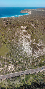 Kangaroo岛美丽运动的空中景象前山丘地区爬坡道美丽的树木图片