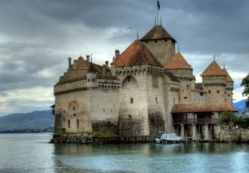 日内瓦湖的罗马城堡用于欧洲度假浪漫的历史图片
