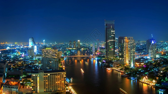 曼谷城市风景Bangkok市风景在商业区城市风景中天线空摩大楼图片