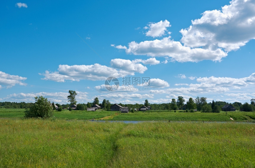 屋绿色俄罗斯北KenozeryeArkhanghelsk地区基诺零图片