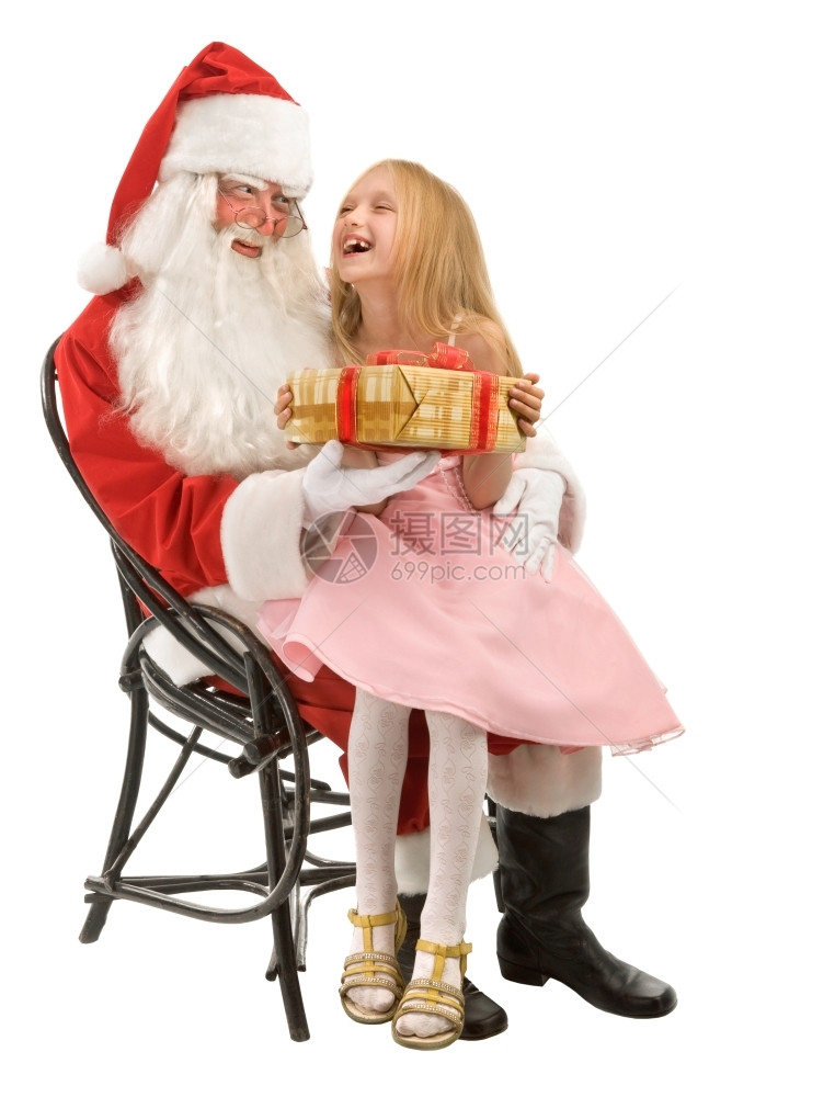帽子种族圣诞老人赠送礼物一个在白背景上没有一只牙的小女孩红色图片