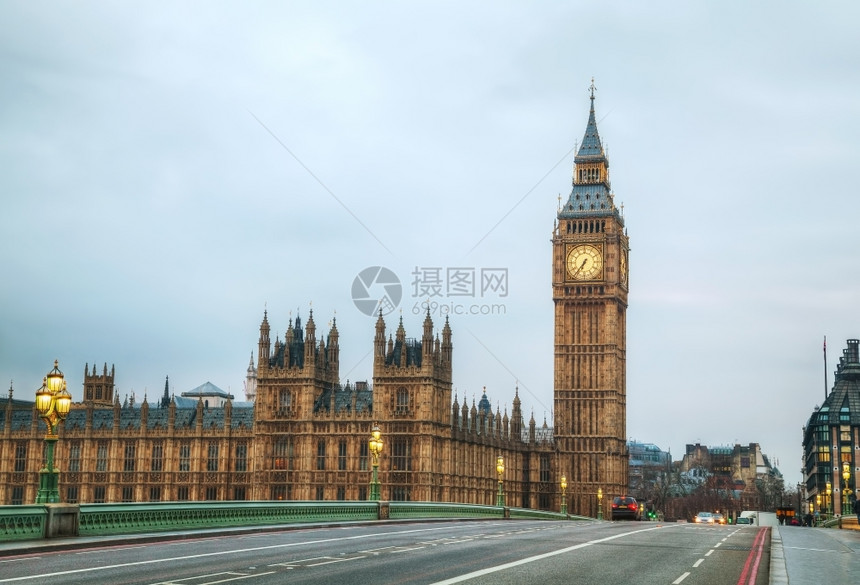 议会克拉夫琴科伦敦与伊丽莎白铁塔的一览清晨著名的图片