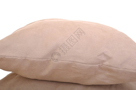舒适在白色背景上被隔离的Beije枕头装饰风格自在图片