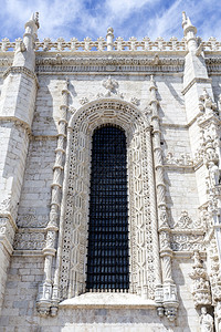 卡尔卡里奥视窗建筑学葡萄牙里斯本塔古河附近圣杰罗姆骑士团GothicJeronimos修道院16世纪南门端两侧的大型窗户详细记录命令背景