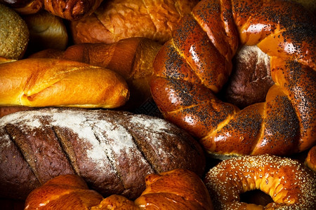 面包的摊分烘烤品种法国面包图片