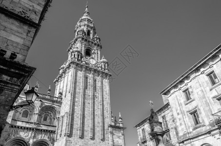 旅游行镇宗教建筑圣地亚哥德孔波斯特拉大教堂西班牙朝圣之地黑白形象图片