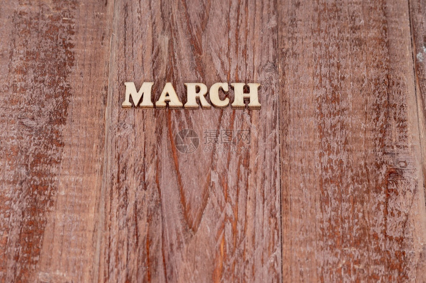 月份日历模板木制背景上的月份名称3日历模板单词横幅印刷图片