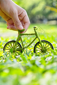 自行车绿色出行概念图片