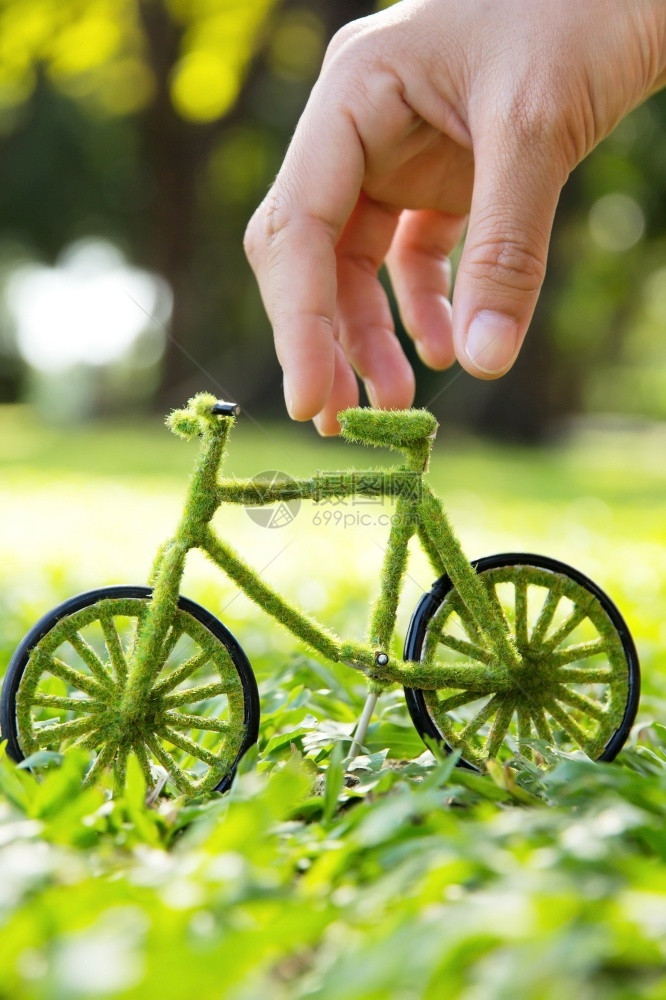 自行车绿色出行概念图片