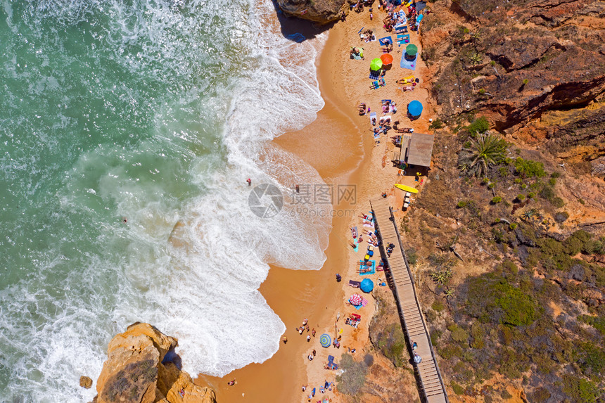 葡萄牙拉各斯PraiaDoCamillo的空中俯视图卡米洛旅行图片