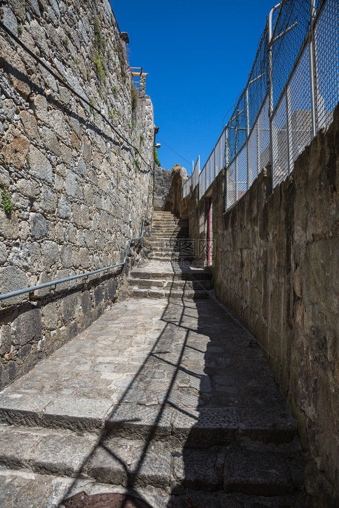 葡萄牙语旧的罗街葡萄牙城有楼梯波尔图市图片