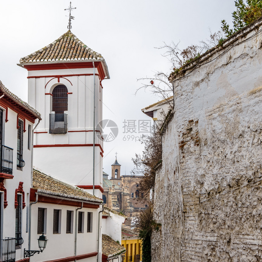 正面吸引力格拉纳达教堂西班牙南部安达卢西亚的宗教建筑造图片