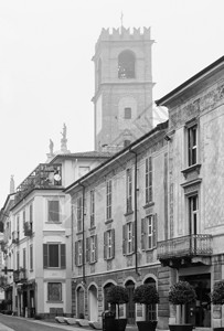 建造地标维杰瓦诺Vigevano历史中心的美景垂直图片