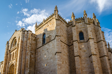 著名的户外西班牙萨莫拉卡斯蒂利亚和里昂罗曼斯克大教堂崇拜图片